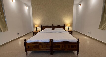 Camel carvan Room Type - Luxury Family Cottage
