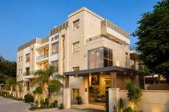 Eastlynn Collections HUDA City Centre, Sector 45, Gurugram