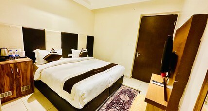 THE AERIS HOTEL Room Type - Club Room
