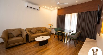 NILAYAT INN Room Type - SUITE ROOM