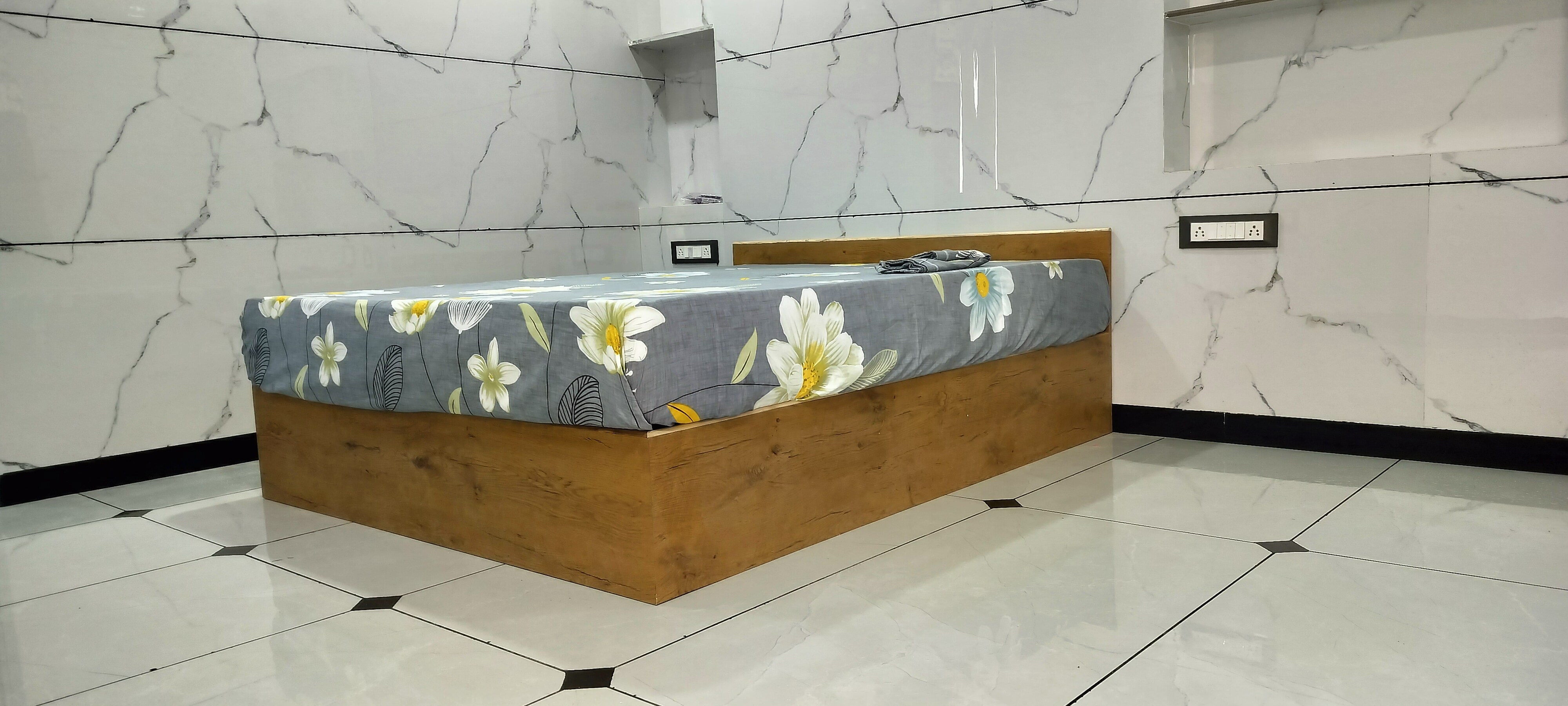 Jivan Tirth - Tap to explore photos