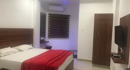 Kannamundayil Residency Room Type - Standard