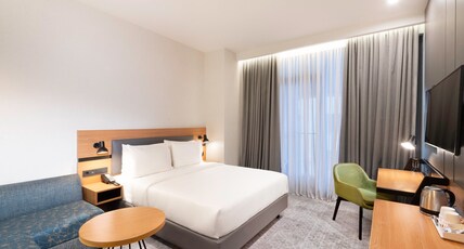 Holiday Inn YEREVAN - REPUBLIC SQUARE Room Type - Standard Room