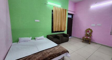 SHRI OM SAI LAWN Room Type - Bedroom 2