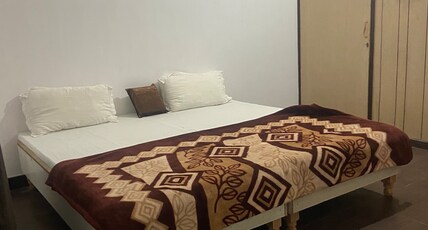 Aspire Town House Room Type - Deluxe Room 2