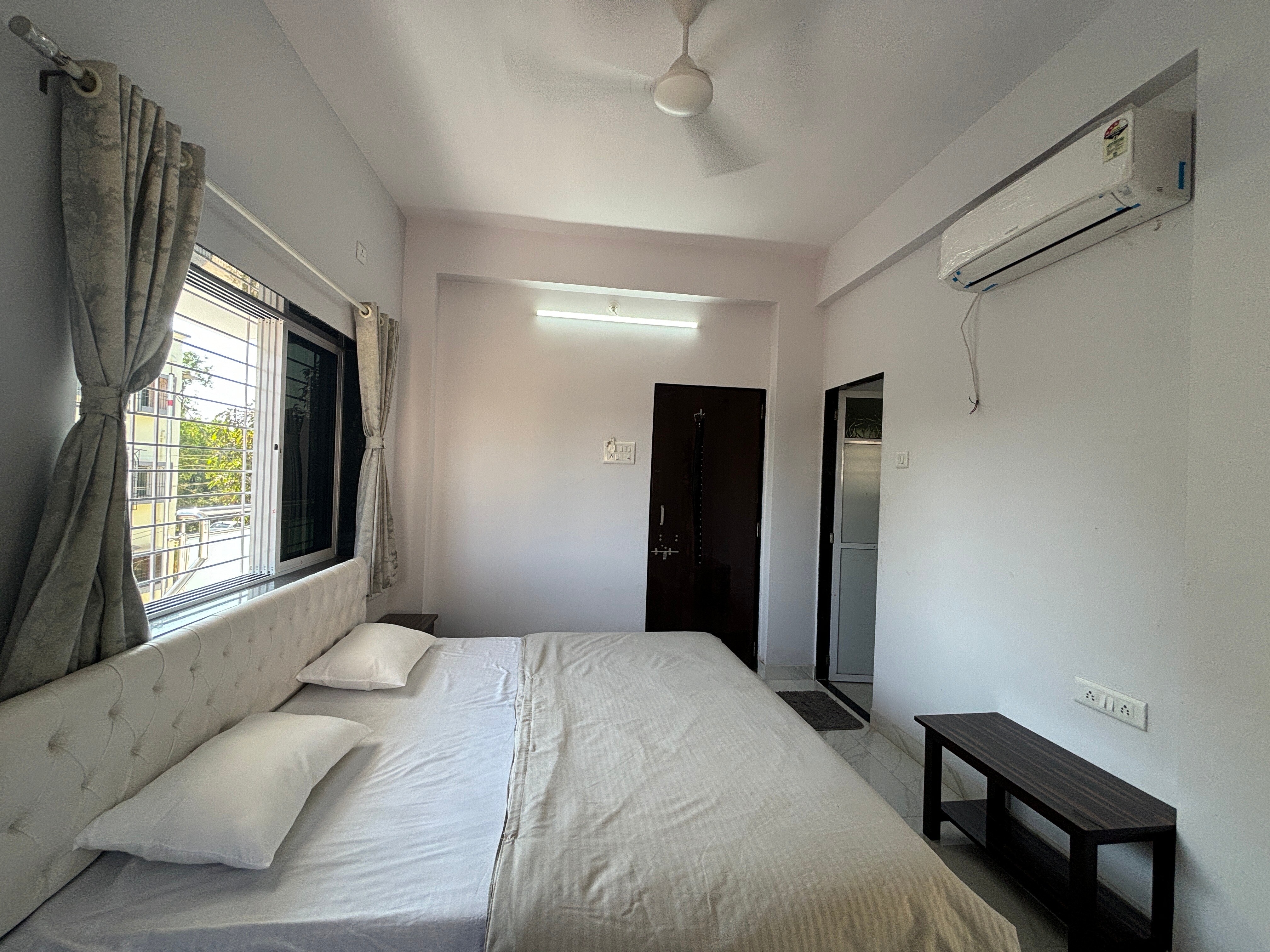 White Haven Homestay - Tap to explore photos