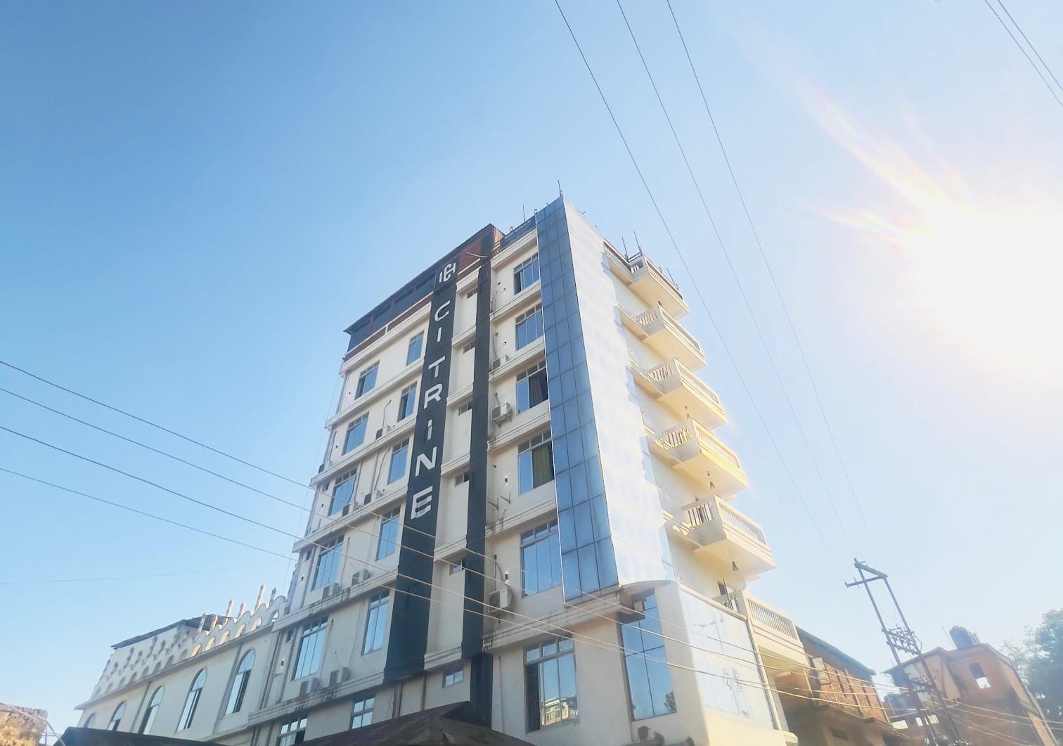 Citrine Hotel - 10 minutes from Railway Station - Tap to explore photos
