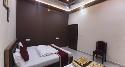 Nidhivan Palace Room Type - Bedroom 2