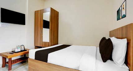 Hotel O by OYO Saptagiri Comforts Room Type - Classic