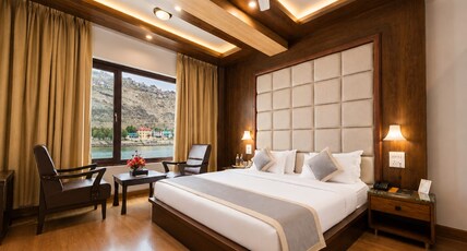 Zojila Residency (A Premium Riverfront Hotel) Room Type - Zojila Premium Room