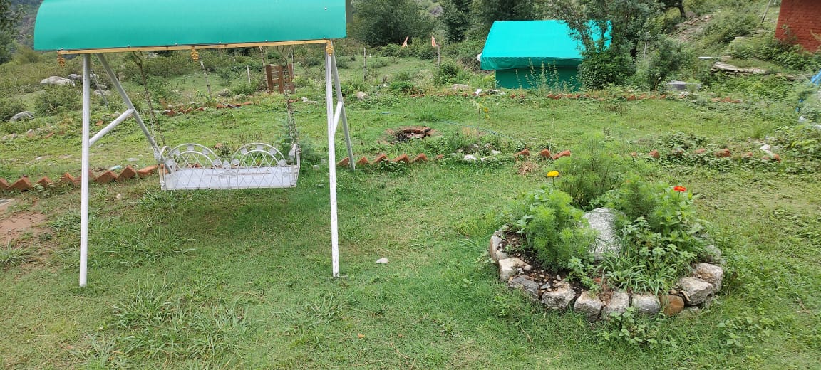 Himani hamlet - Tap to explore photos