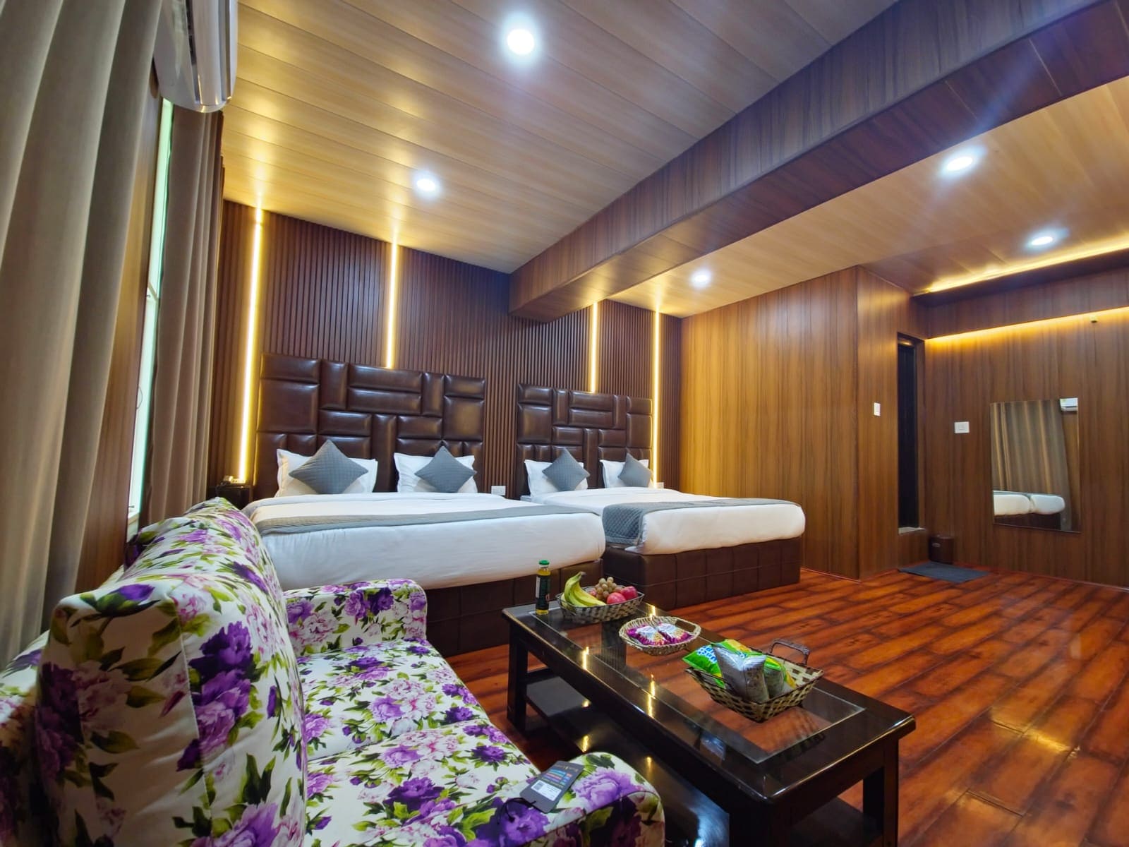 Rahat Plaza - Tap to explore photos