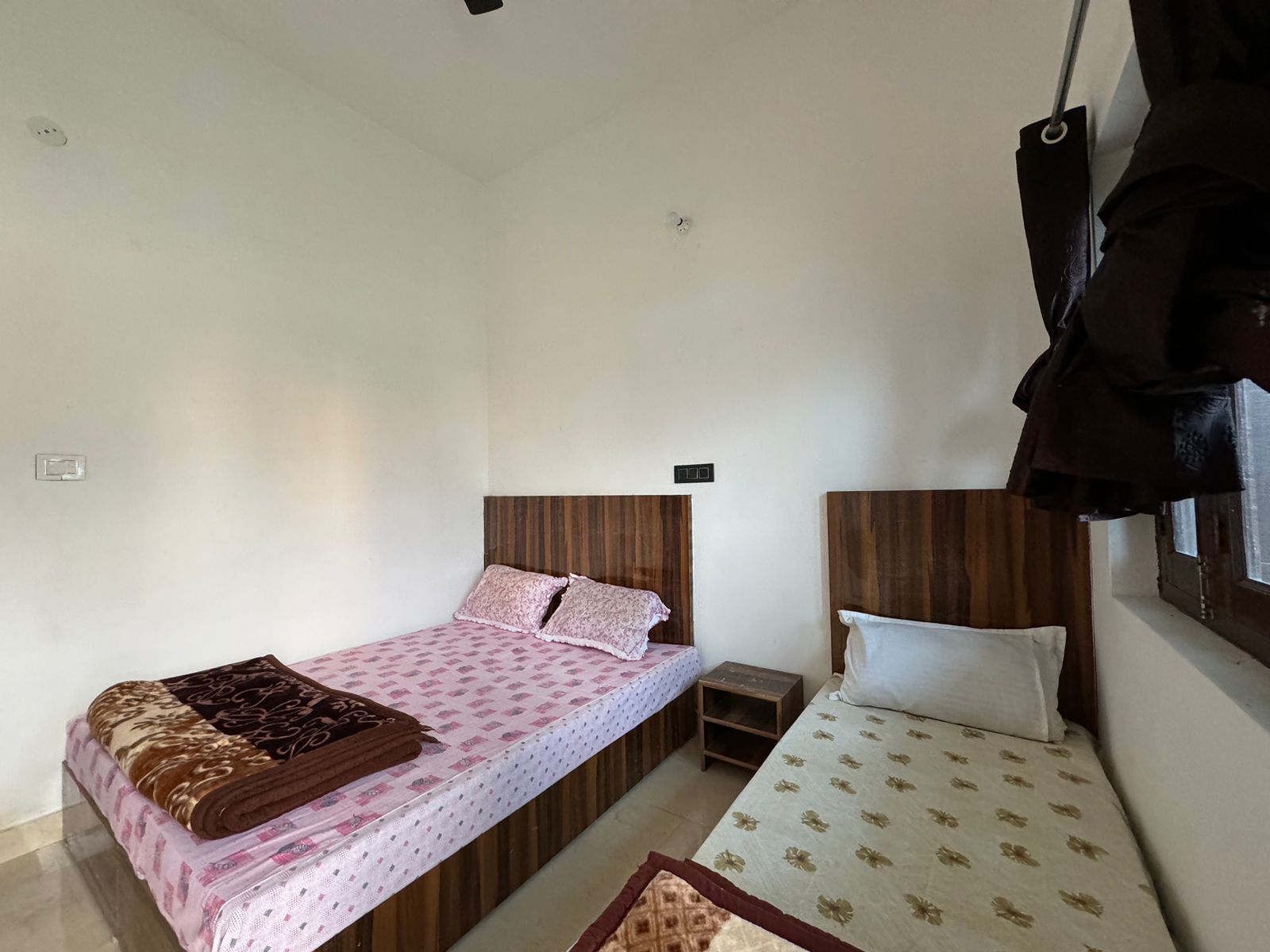 Shiv Dev Bhoomi Homestay - Tap to explore photos