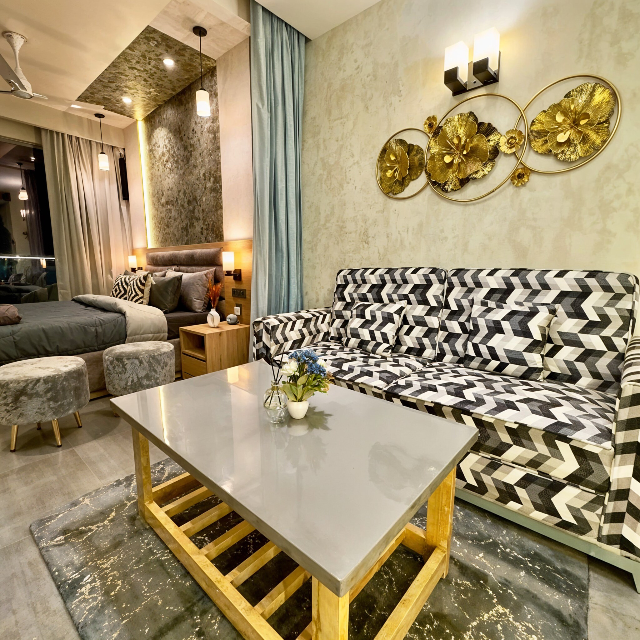 Obsidian|Studio Apt|35th Floor| Noida|By Homeyhuts - Tap to explore photos