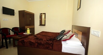 Hotel Anuj Regency Room Type - Deluxe Room