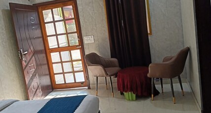 Forest king Resort TDG Group Dehradun Room Type - Deluxe Room