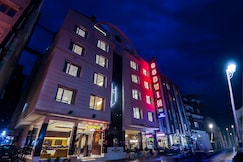 Hotel Godwin Deluxe @ 5 Mins from Connaught Place