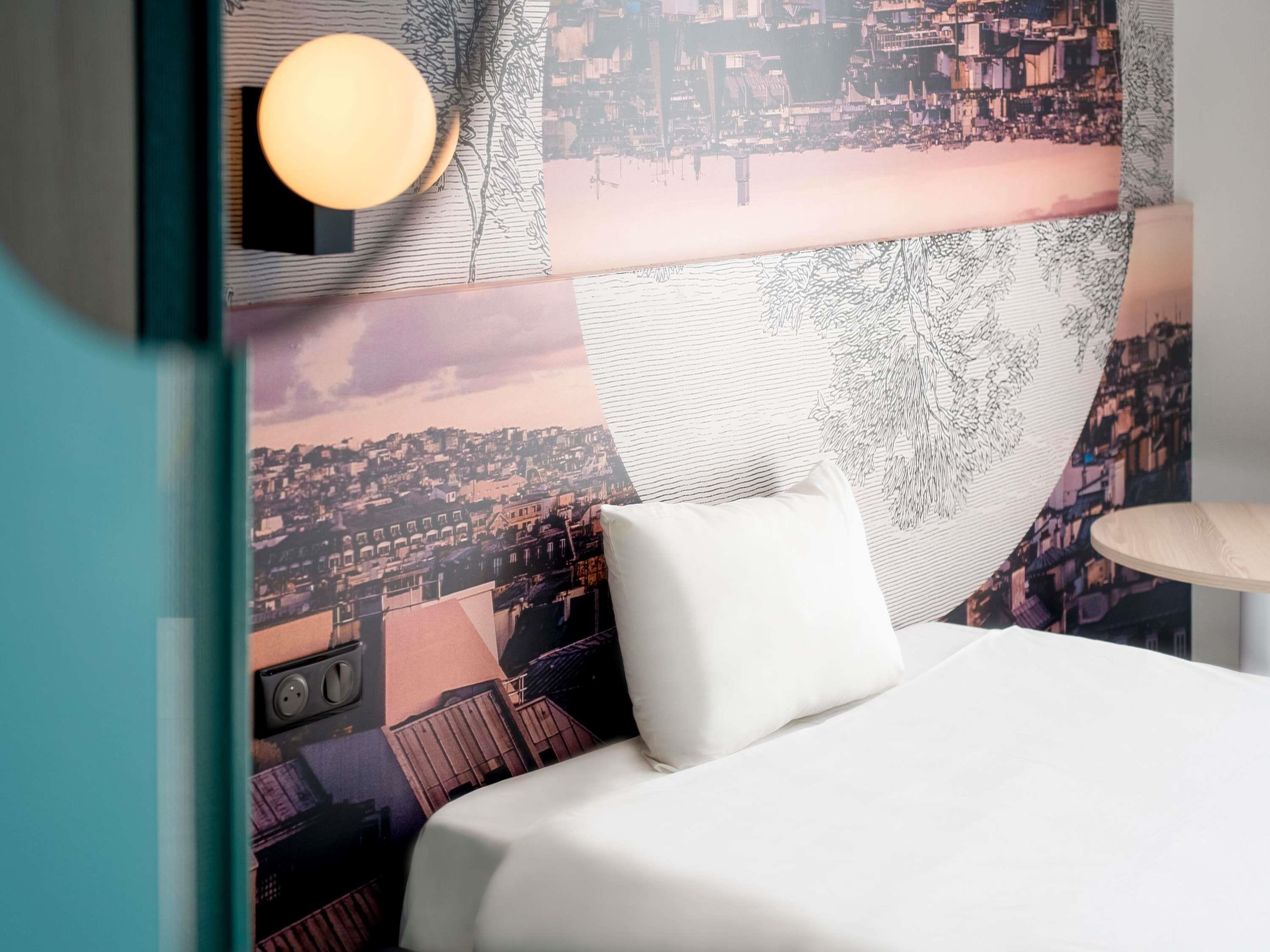 ibis styles Paris Montmartre Batignolles - Tap to explore photos