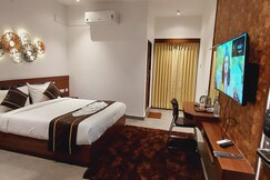 Roundana Residency SIPCOT Chennai OMR - Unit of Prohotel