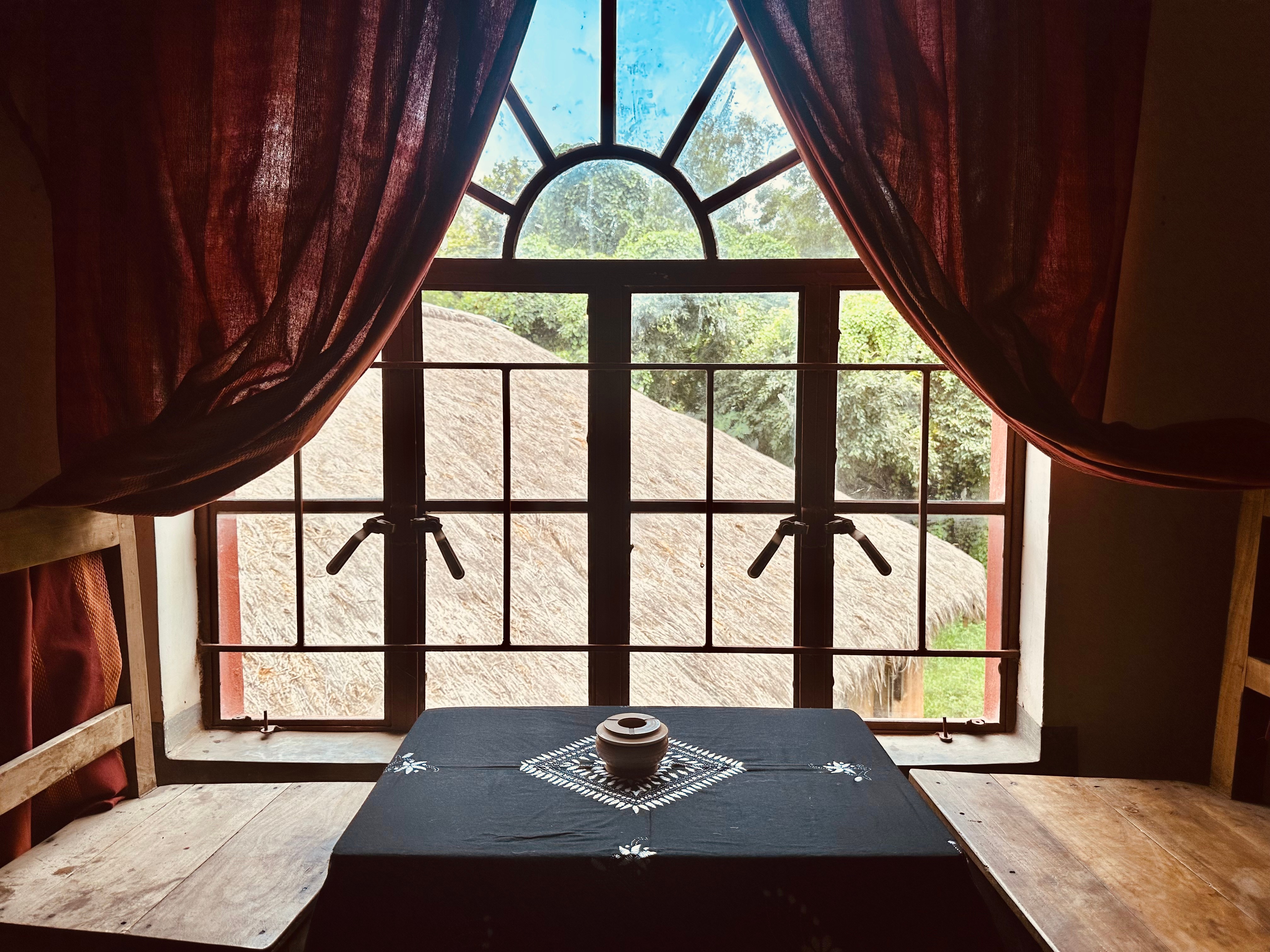 Theatre House Farmstay - Tap to explore photos