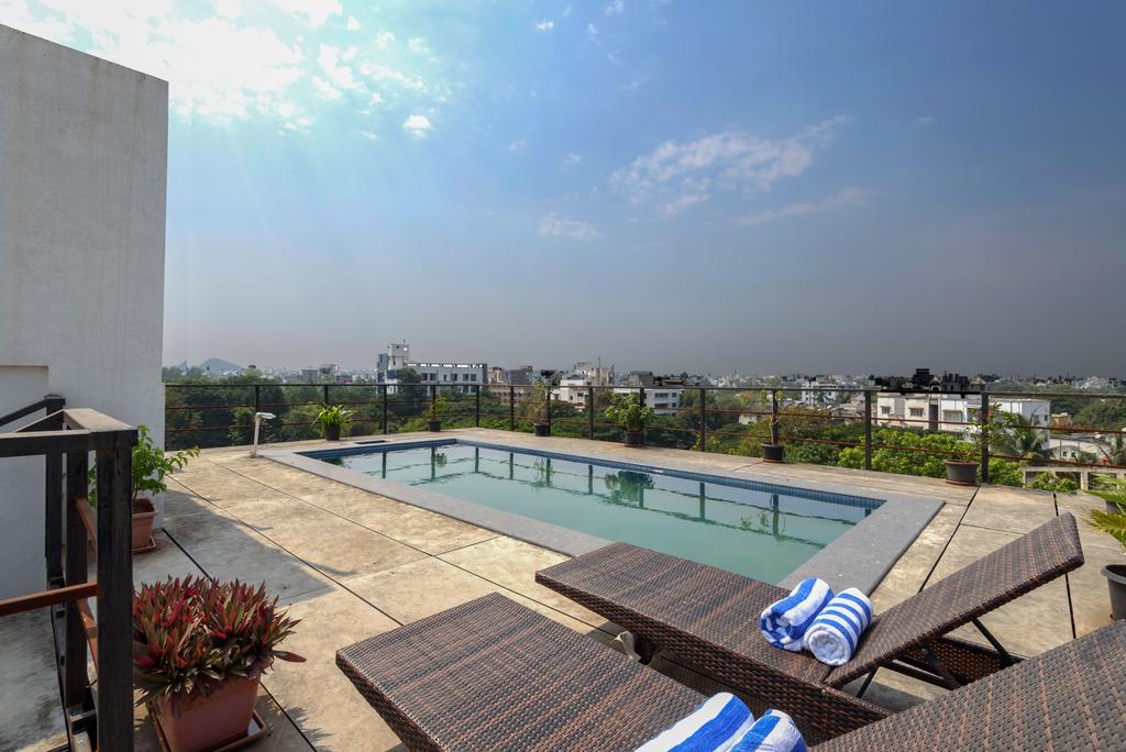 Soma Serviced Apartment - Tap to explore photos