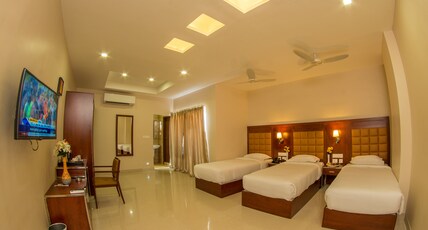 AWINCO INTERNATIONAL IN Room Type - Family Room with Wi-Fi