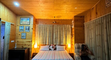 Bougainvilla Mountain Retreat Room Type - Gulmohar (Suite with large Machan)