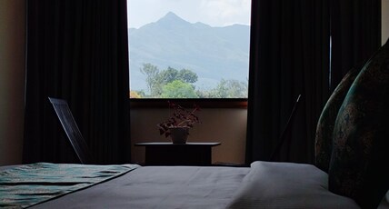 SAJ Heritage Wayanad Room Type - Royal Room