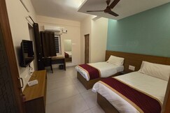 Hotel Sri Murari