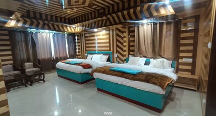 Sarahan Holiday Inn Room Type - Family Suit Sarahan Holiday Inn Room Type - Family Suit