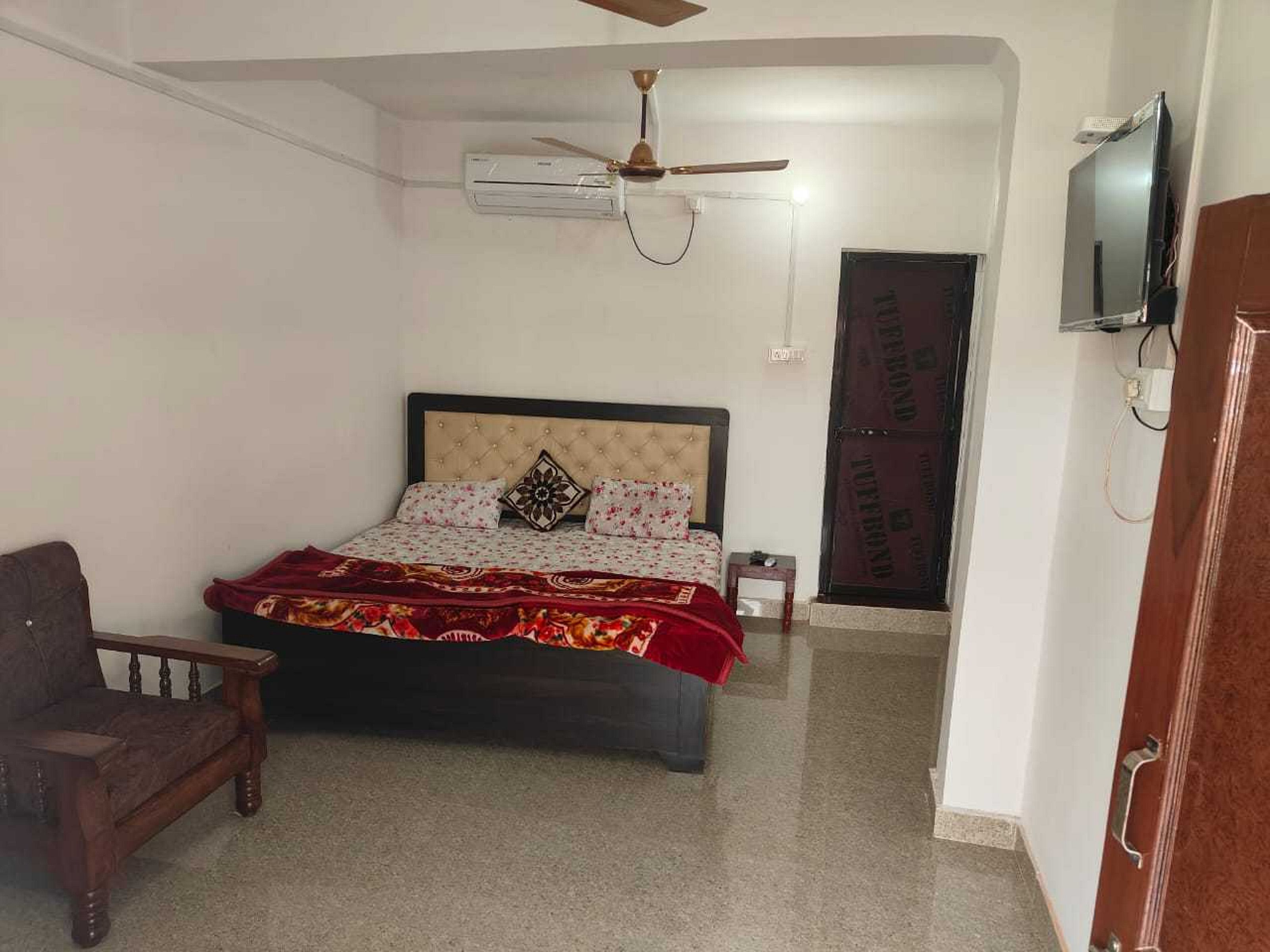 Hotel O Samarth Inn - Tap to explore photos