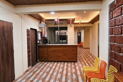 Garnet Inn Dapoli
