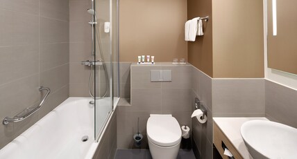 Holiday Inn Dusseldorf City  Room Type - 2 Twin Standard