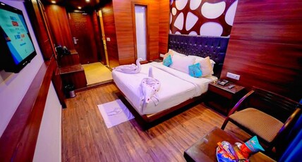 IV Midtown Mussoorie Room Type - Club room with Balcony