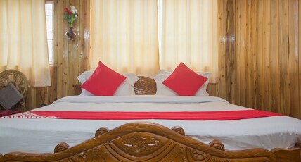 HOTEL NIRALA Room Type - View Side Deluxe Dbl Bed Room
