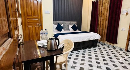 Jyoti Stay Inn Ayodhya Room Type - SUIT DOUBLE BED ROOM