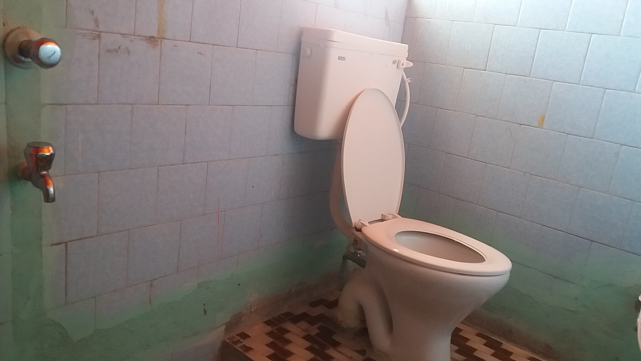 Samrat Guest House - Tap to explore photos