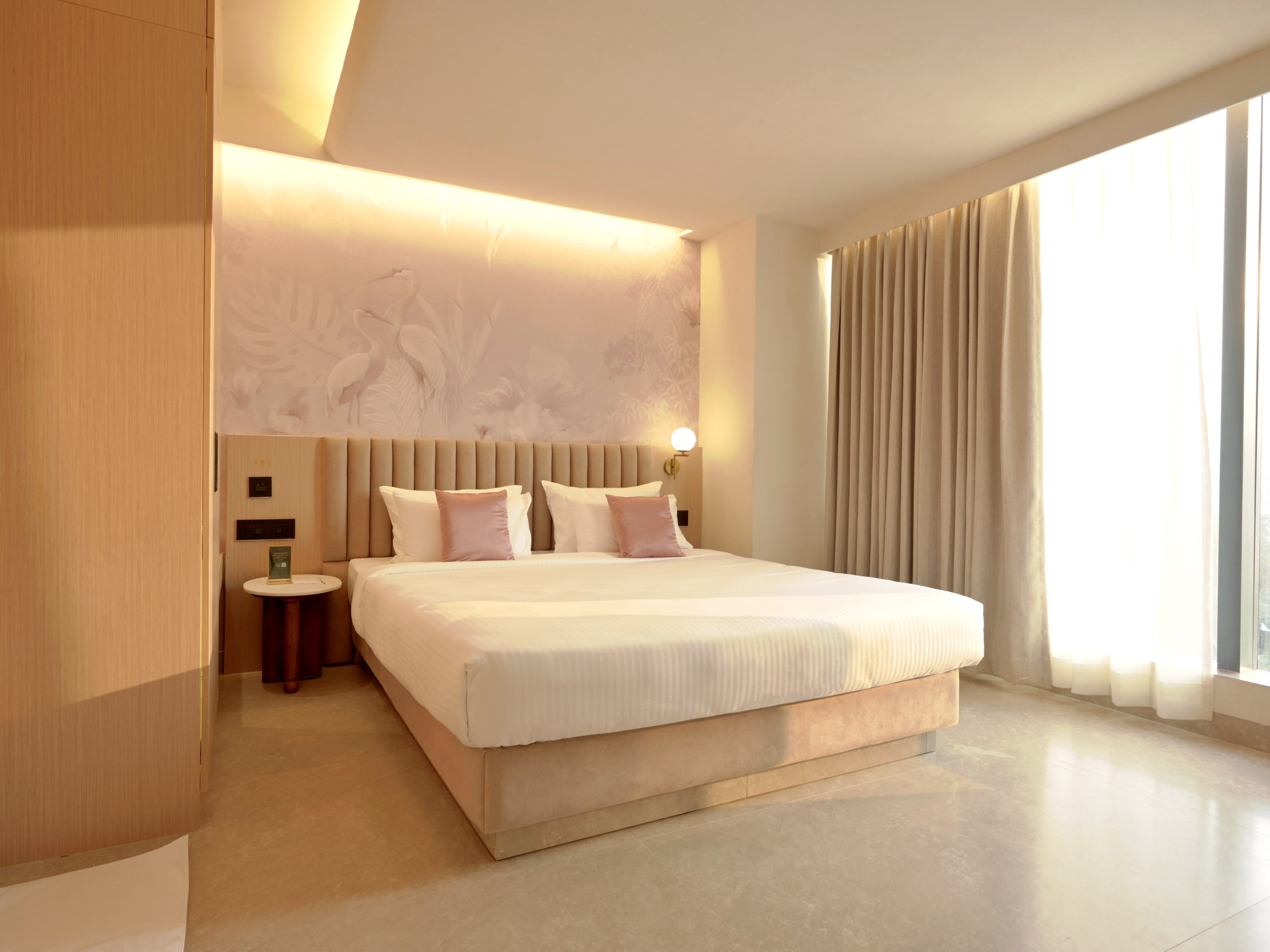 Arrival Hotel - Hitech City - Tap to explore photos