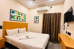 FabHotel Shree