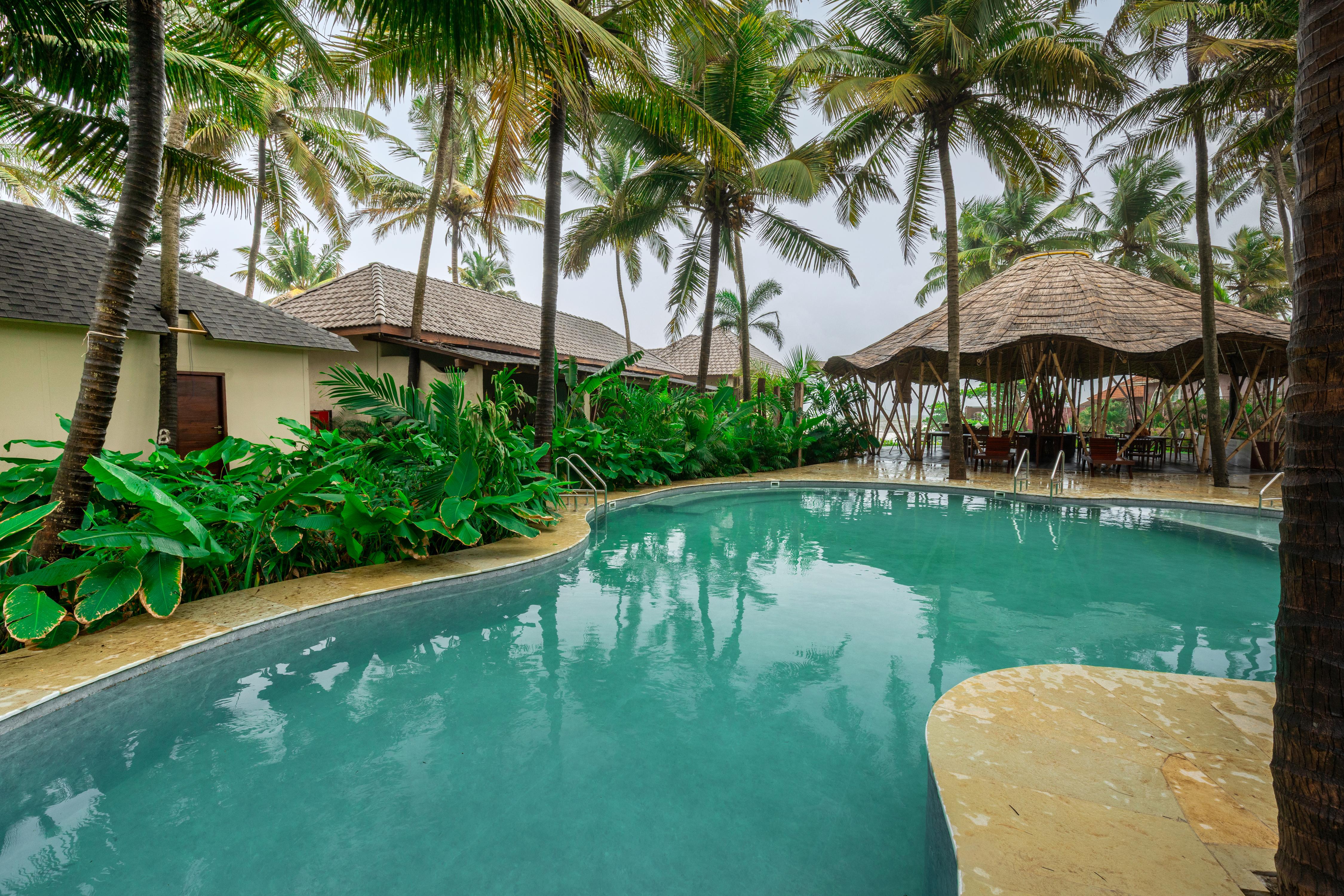 The Earth-Maison Ocean Beach Resort - Tap to explore photos