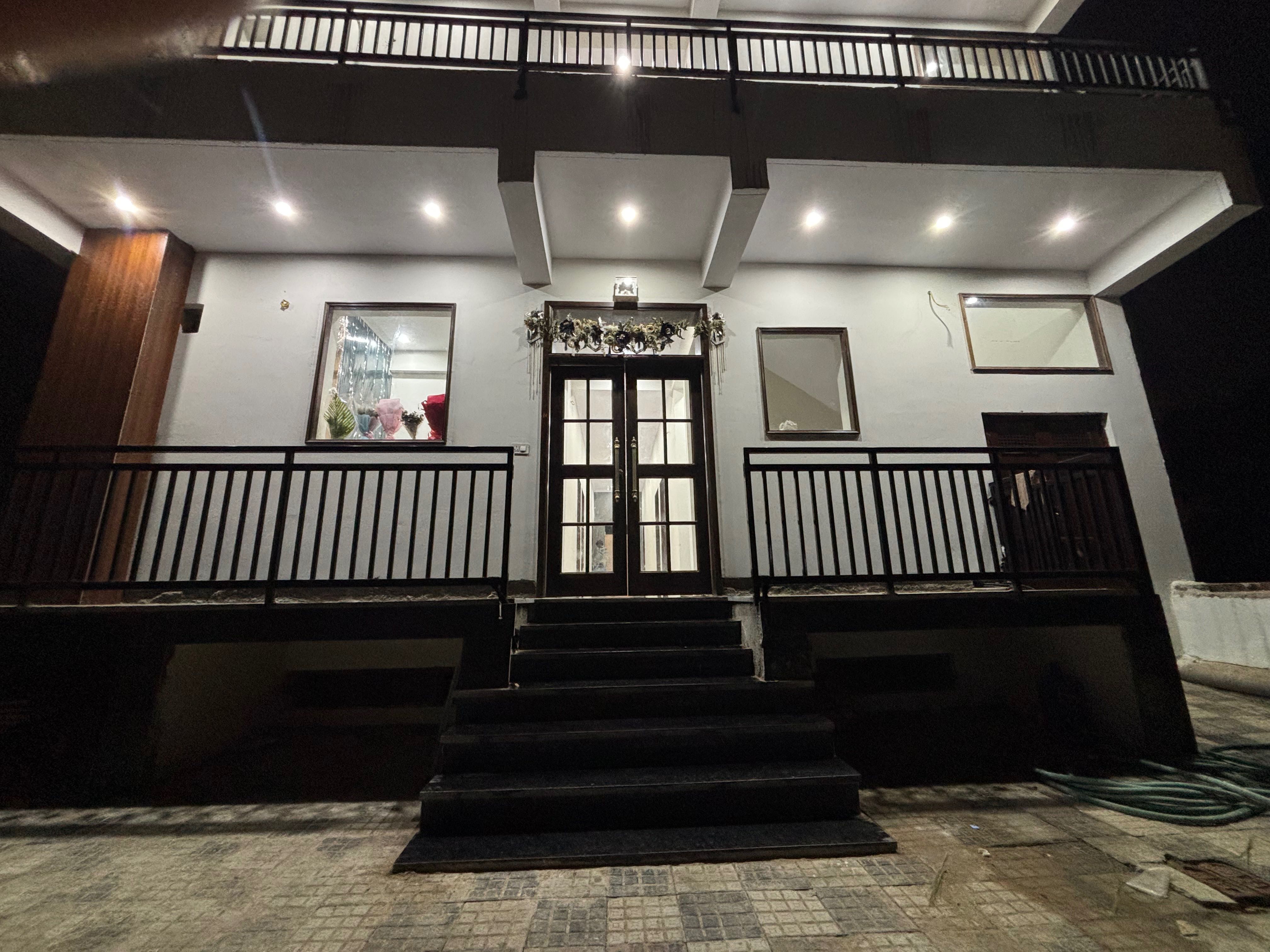 Hotel O Manan Inn - Tap to explore photos