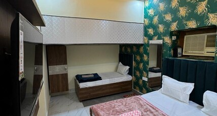 HOTEL DUBEY HERITAGE Room Type - TRIPLE ROOM