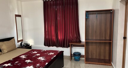 Mandara Homestay AC/ Non AC Rooms Room Type - Bedroom 1 AC