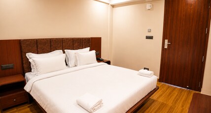 Hotel KT Grand By Basotel Room Type - Deluxe Room