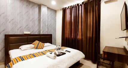 Hotel RK INN Focal Point Room Type - Deluxe Rooms