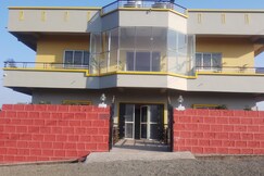 Hotel surbhi blossom