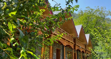 Wooden Stone Cottage Room Type - Wooden Cottage With Balcony