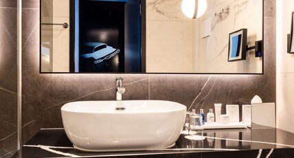 Radisson Blu Hotel at Porsche Design Tower Stuttgart Room Type - Standard Room