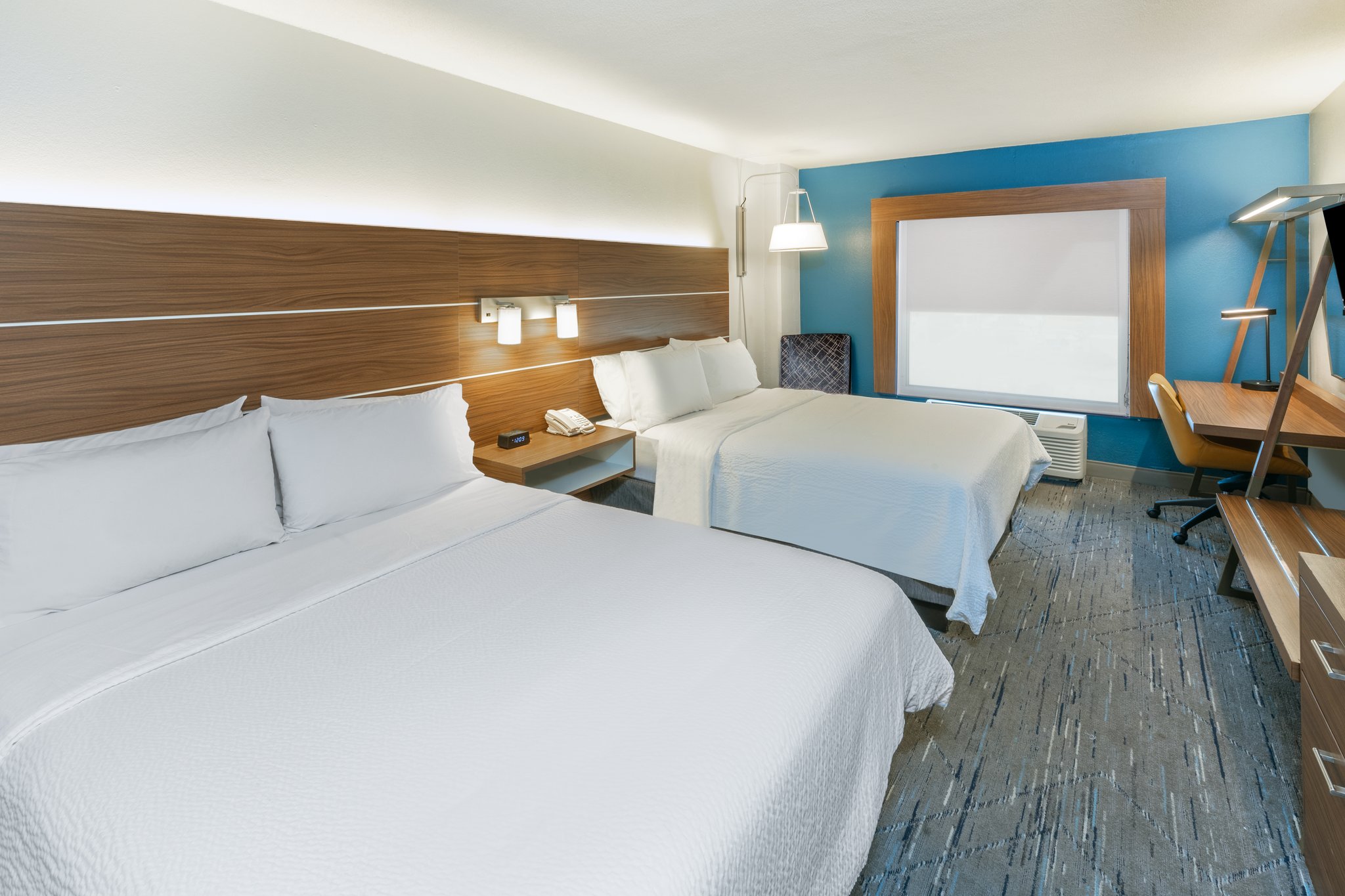 Holiday Inn Express EL PASO-CENTRAL - Tap to explore photos