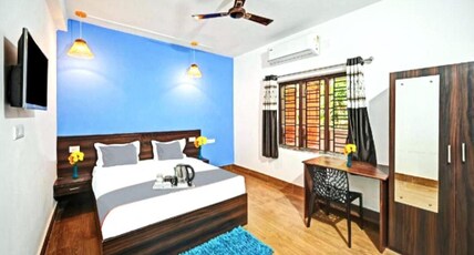 Madison Blue 500M From KIIT Square Room Type - Deluxe AC Room